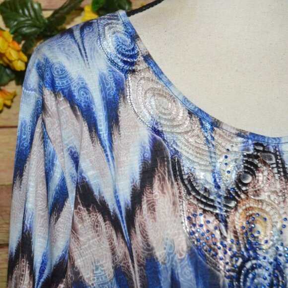 Catherines Womens Blue Embroidered Beaded Blouse Tunic Top Plus Size 1X 18 20W - Picture 3 of 13